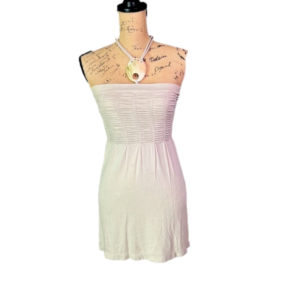 XOXO Shell Halter Tunic Stretchy & Fitted Cream Color Excellent Condition Size M